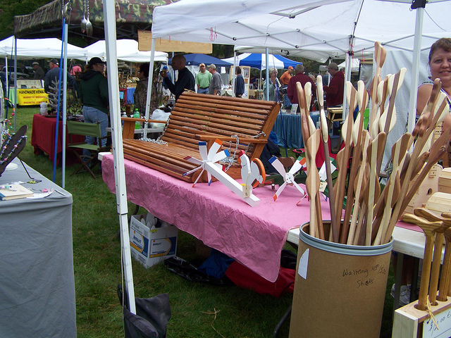 8037157430_e8ca9bde8f_z