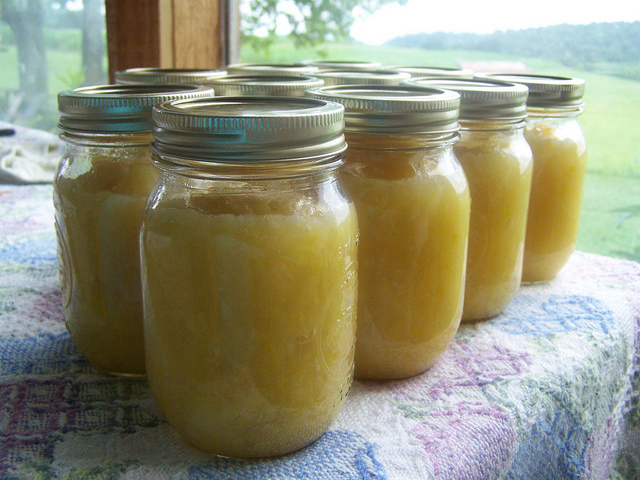 7557992452_14f1f0e98d_z