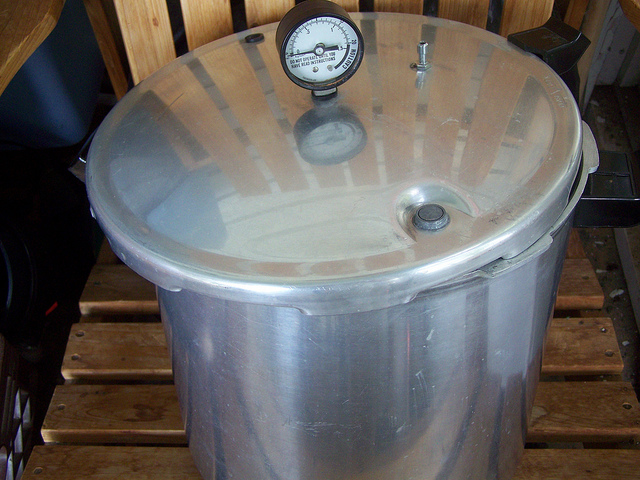 7832416372_3017788c69_z