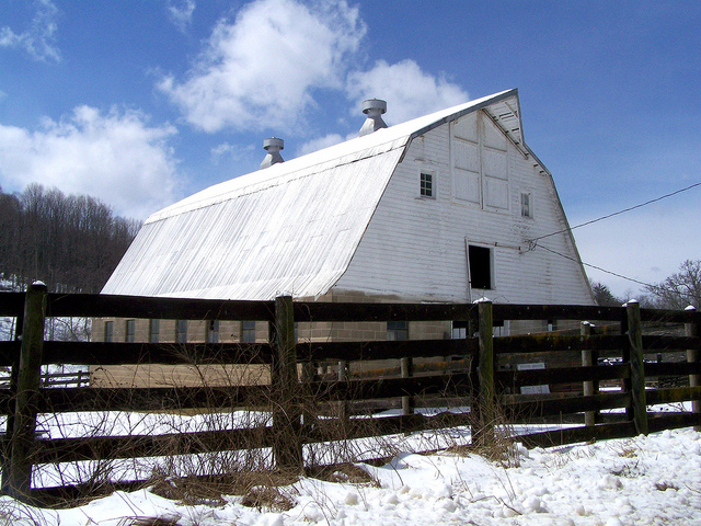 8591657583_a4f4d66011_z