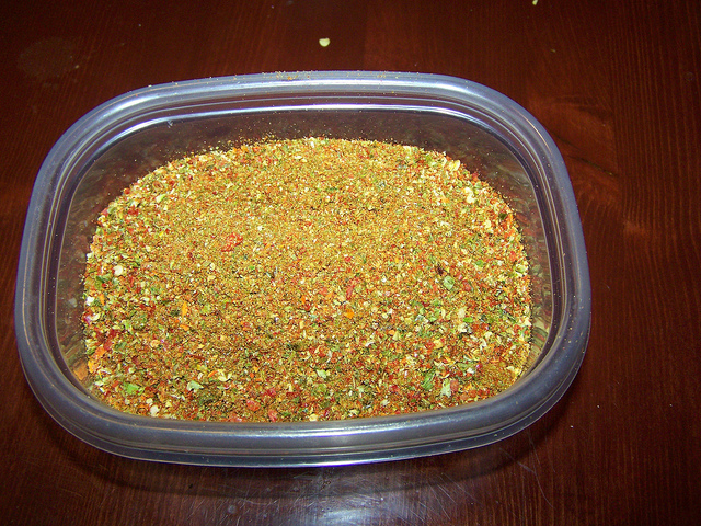 10327880783_016f0f6a7d_z